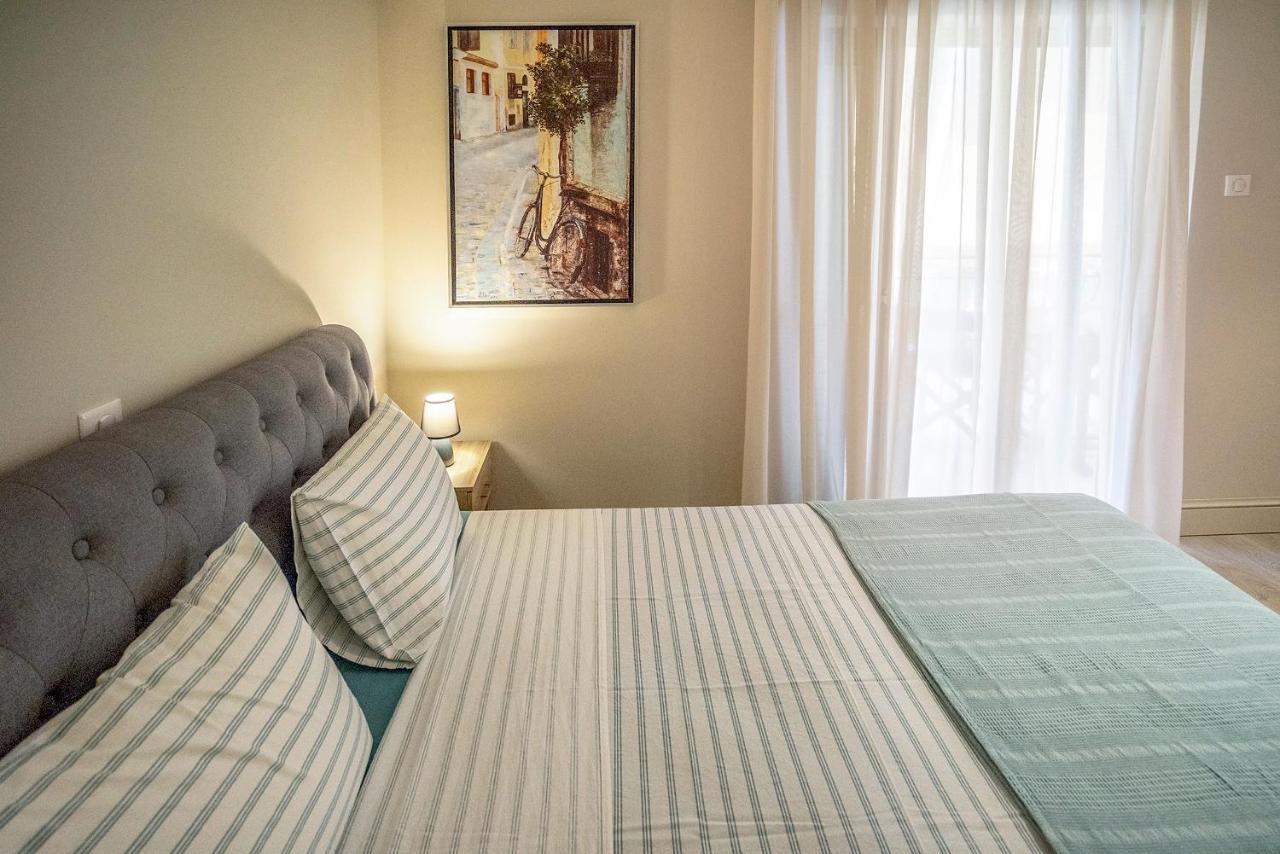 Apartamento Fani'S Seacret Varkiza Exterior foto